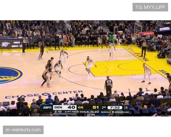 勇士梅尔顿佩顿防守组合 轮换后场成功限制掘金外线火力